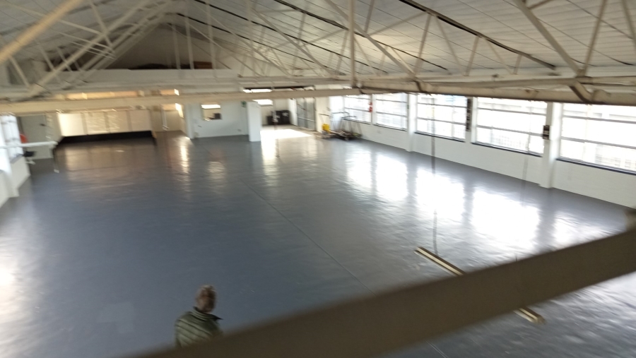 To Let Commercial Property for Rent in Maitland Western Cape